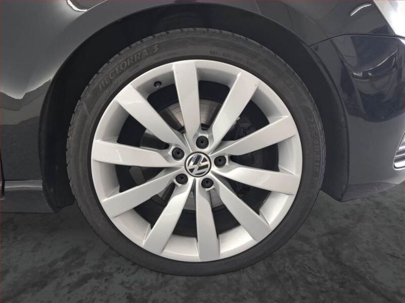 Volkswagen Passat - hlavní fotka