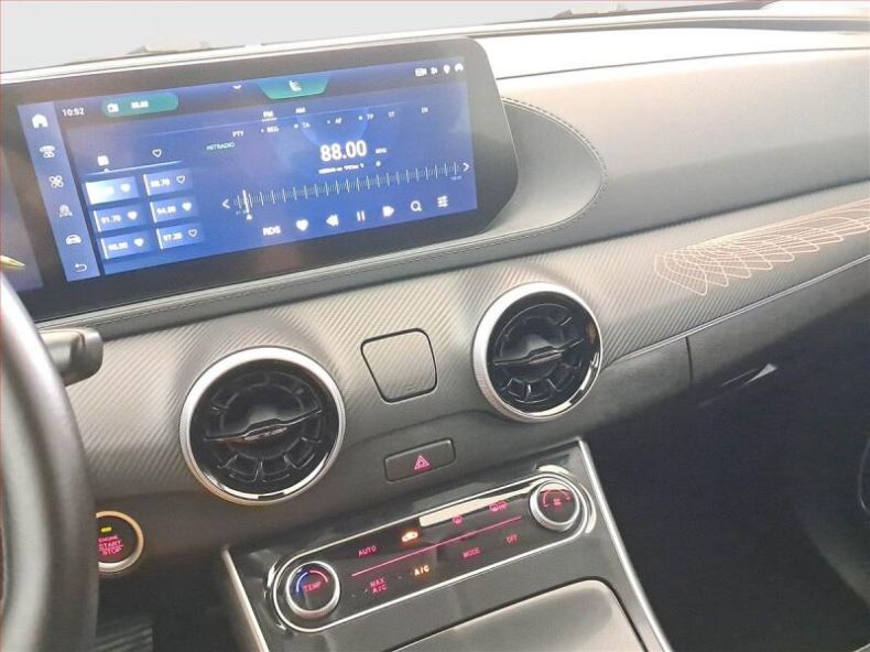 Dongfeng T5 EVO - hlavní fotka