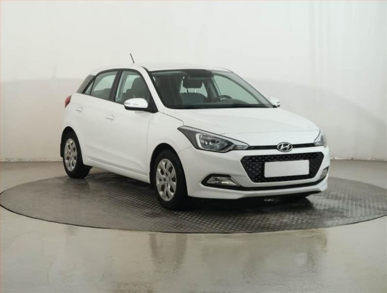 Hyundai i20 - hlavní foto