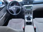 Volkswagen Passat - fotka číslo 6