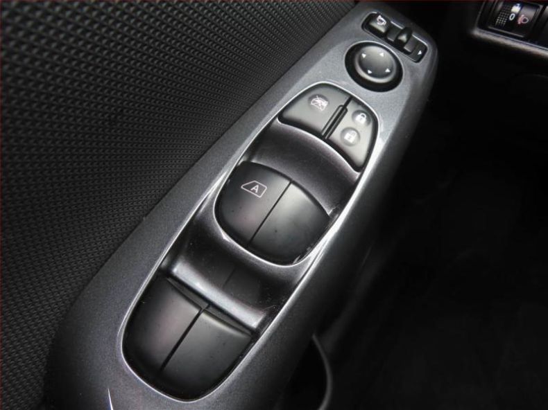 Nissan Juke - hlavní fotka