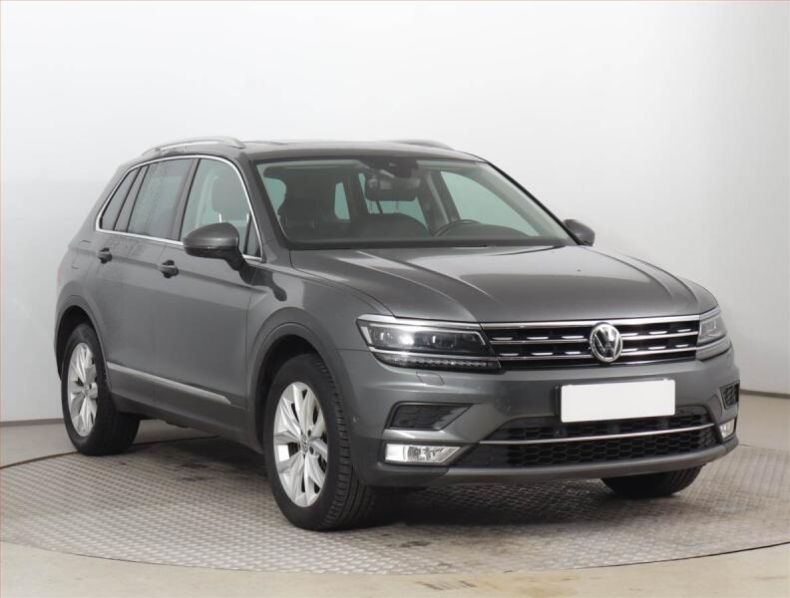 Volkswagen Tiguan - hlavní foto
