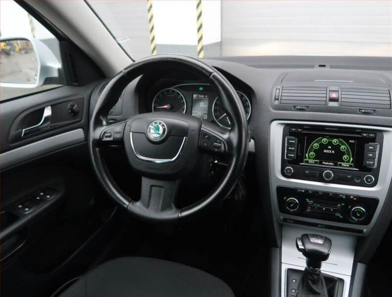 Škoda Octavia - hlavní fotka