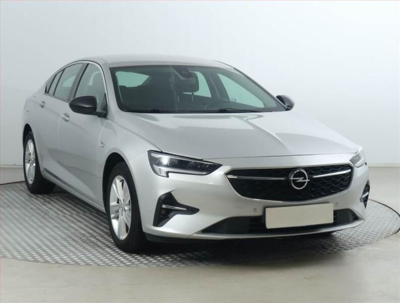 Opel Insignia - hlavní fotka inzerátu