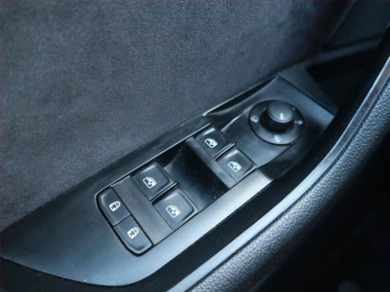 Škoda Superb - hlavní fotka