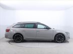 Škoda Superb - fotka číslo 5