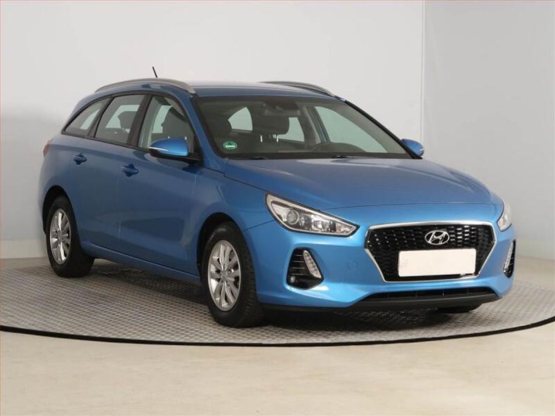 Hyundai i30 - hlavní foto