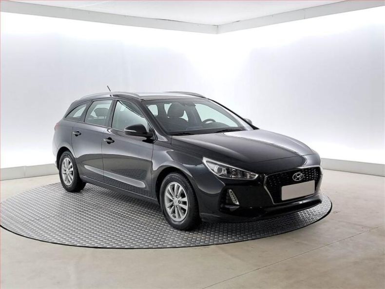 Hyundai i30 - hlavní foto