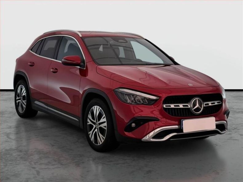 Mercedes Třída GLA - hlavní foto