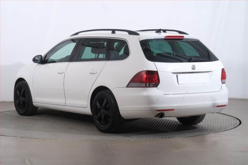 Volkswagen Golf - hlavní fotka