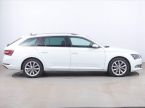 Škoda Superb - fotka číslo 5