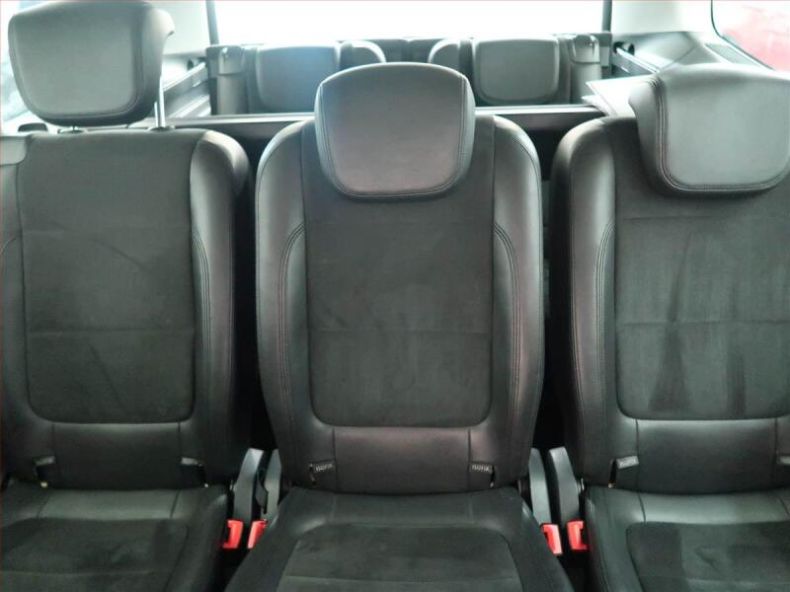 Seat Alhambra - hlavní fotka