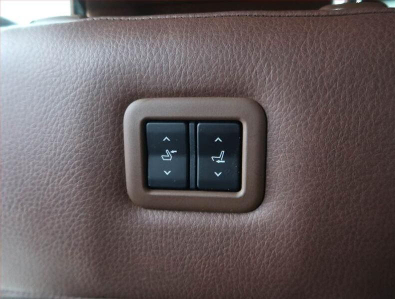 Mazda MX-30 - hlavní fotka