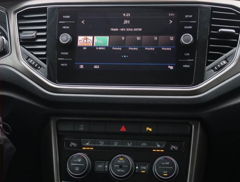 Volkswagen T-Roc - hlavní fotka