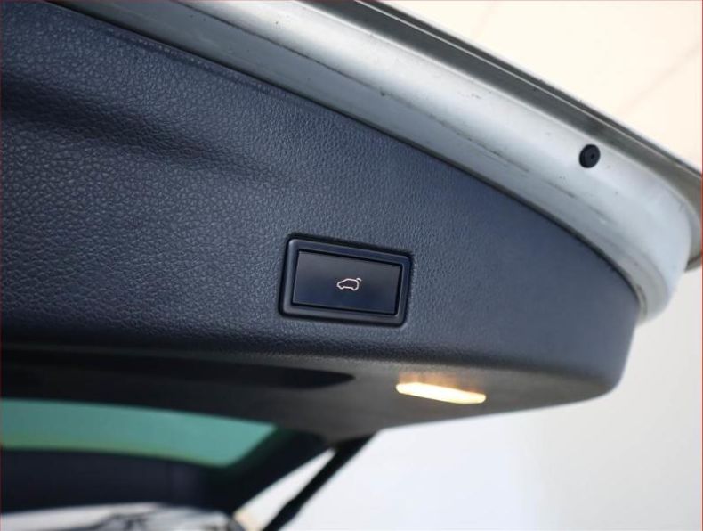 Volkswagen Sharan - hlavní fotka