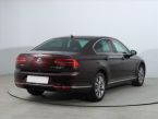 Volkswagen Passat - fotka číslo 4
