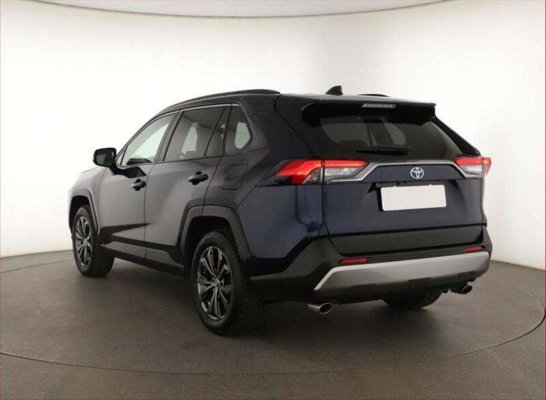 Toyota RAV 4 - hlavní fotka