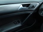 Volkswagen Golf - fotka číslo 14