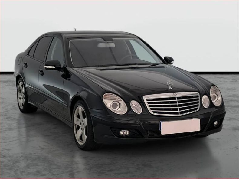 Mercedes Třída E - hlavní foto