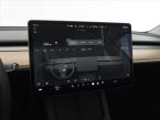 Tesla Model 3 - fotka číslo 14