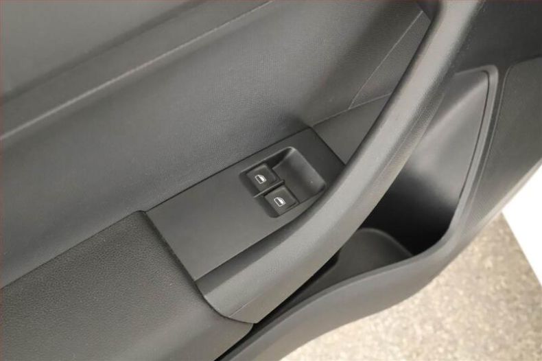 Škoda Rapid - hlavní fotka