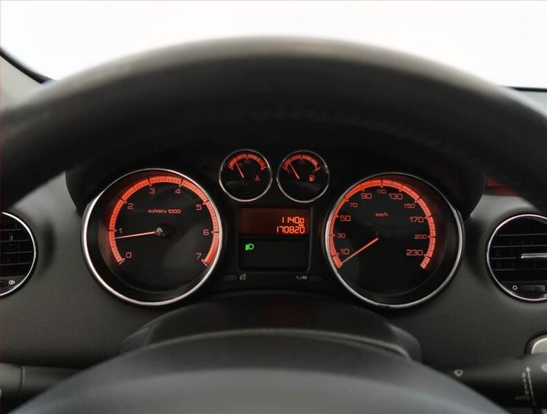 Peugeot 308 - hlavní fotka