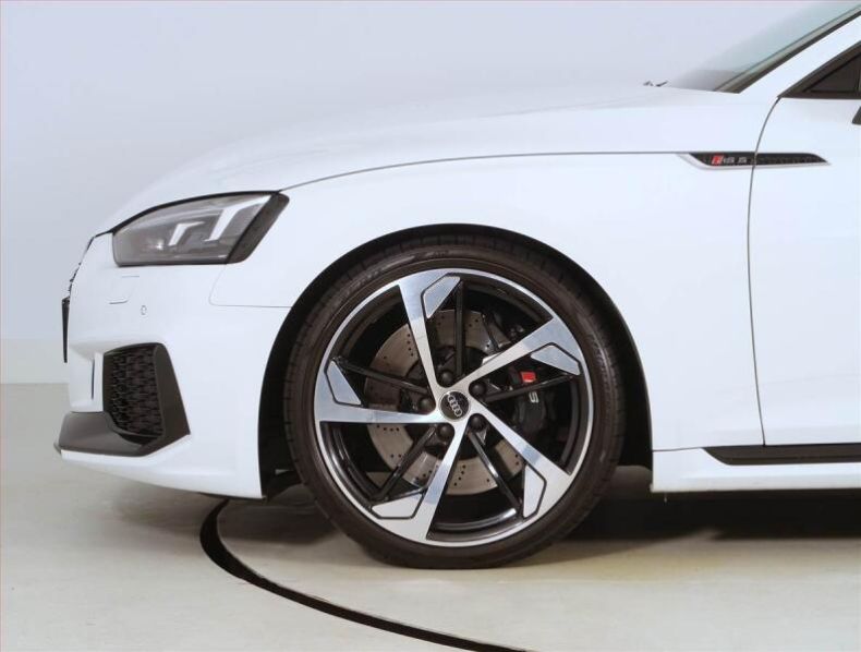 Audi RS 5 - hlavní fotka