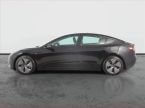 Tesla Model 3 - fotka číslo 2
