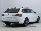 Škoda Superb - fotka číslo 4