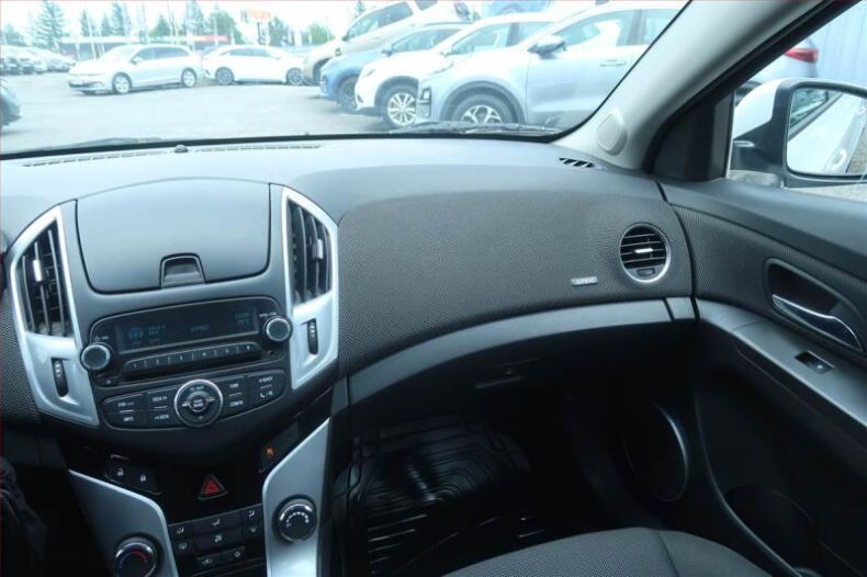 Chevrolet Cruze - hlavní fotka