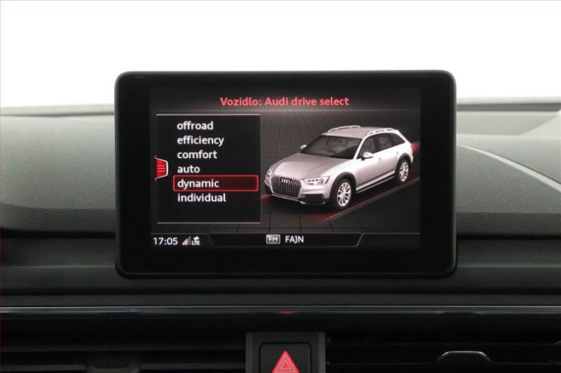 Audi A4 - hlavní fotka