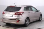 Hyundai i30 - fotka číslo 4
