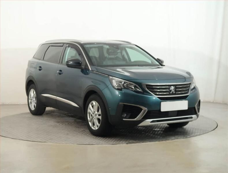 Peugeot 5008 - hlavní foto