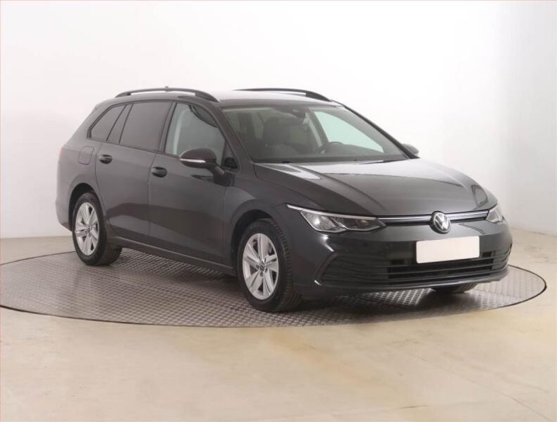 Volkswagen Golf - hlavní fotka