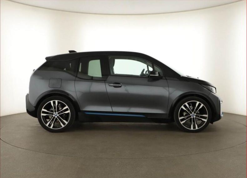 BMW i3 - hlavní fotka