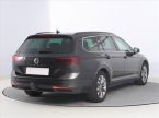 Volkswagen Passat - fotka číslo 4