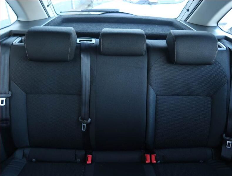 Škoda Rapid - hlavní fotka