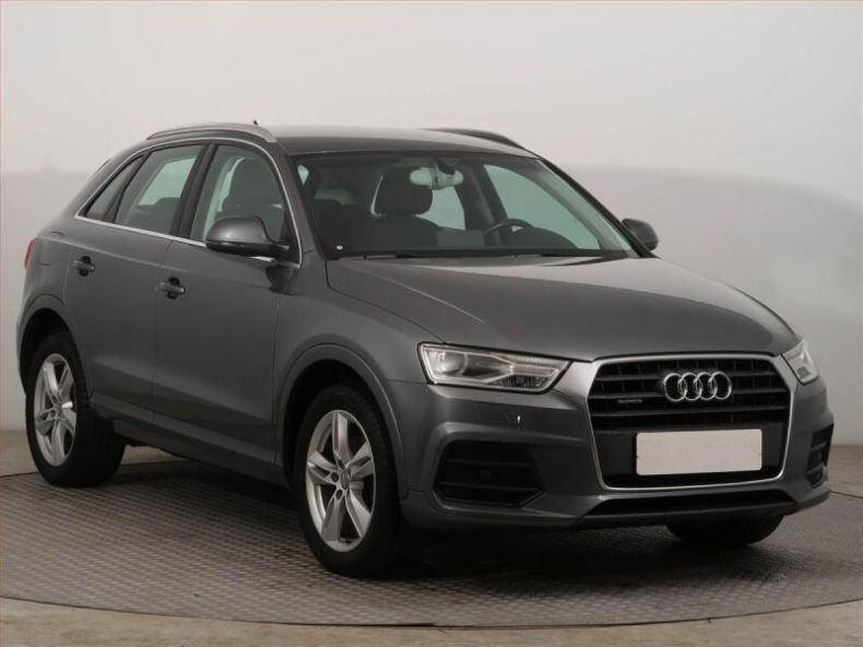 Audi Q3 - hlavní foto