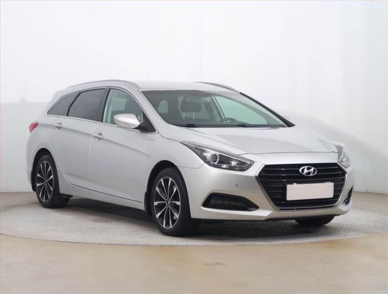 Hyundai i40 - hlavní foto