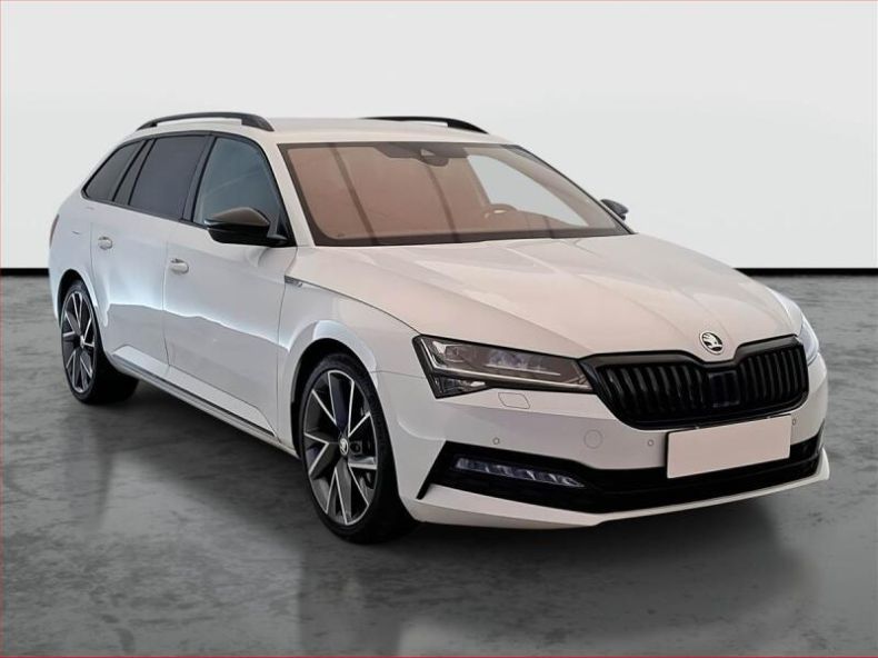 Škoda Superb - hlavní foto