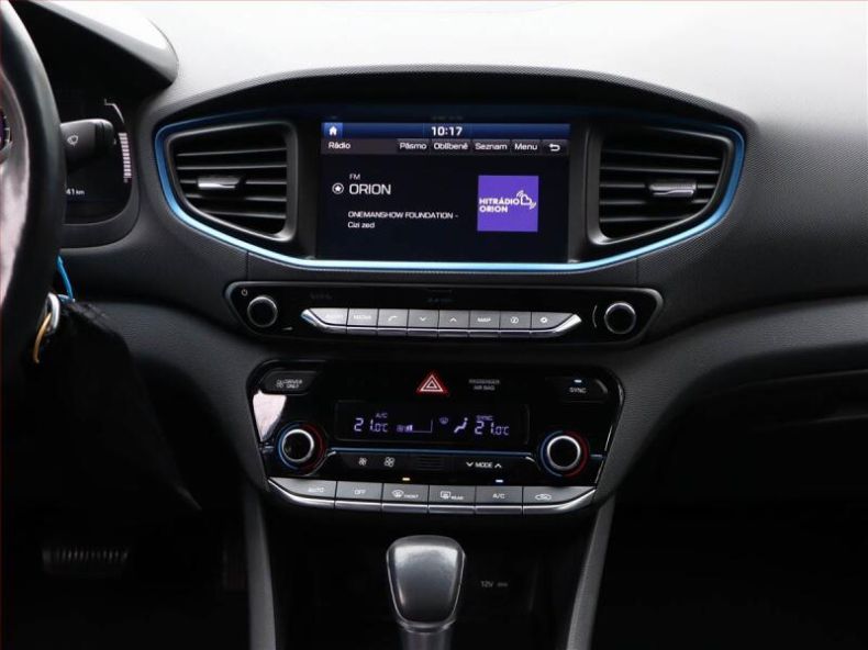 Hyundai Ioniq - hlavní fotka