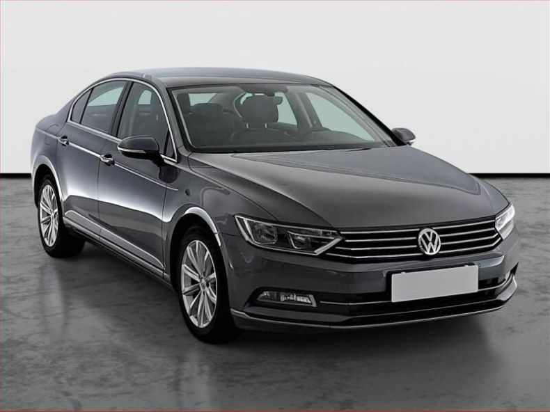 Volkswagen Passat - hlavní fotka inzerátu