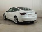 Tesla Model 3 - fotka číslo 3