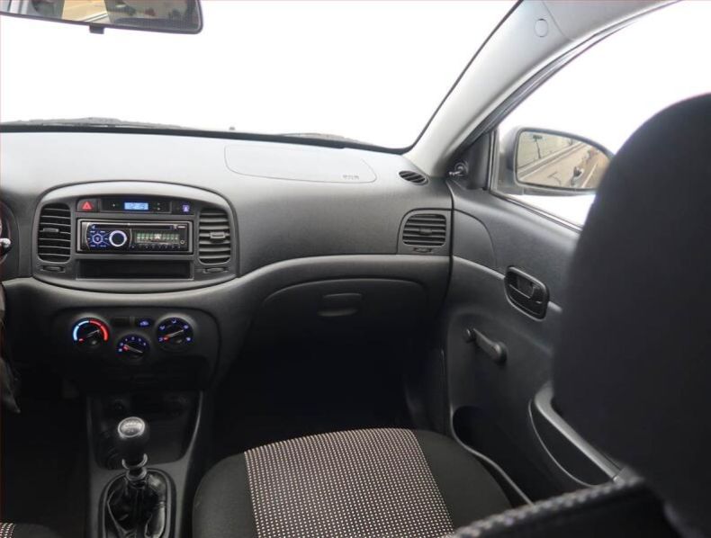 Hyundai Accent - hlavní fotka