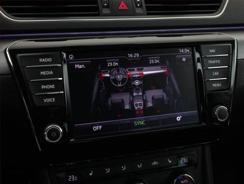 Škoda Superb - hlavní fotka