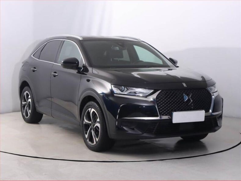 DS Automobiles DS7 Crossback - hlavní foto