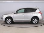 Toyota RAV 4 - fotka číslo 2