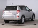Toyota RAV 4 - fotka číslo 3