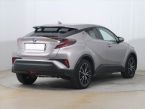 Toyota C-HR - fotka číslo 4