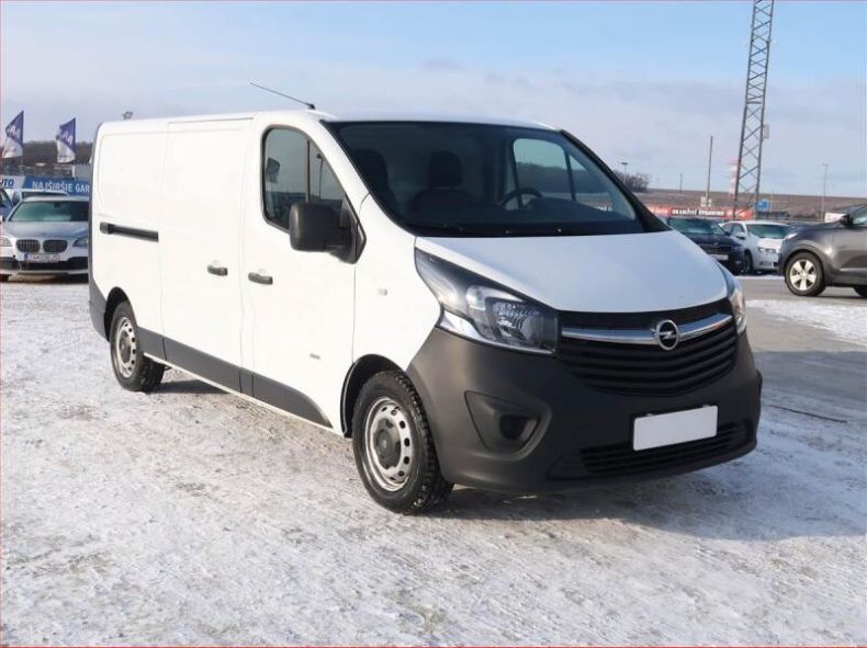 Opel Vivaro - hlavní foto